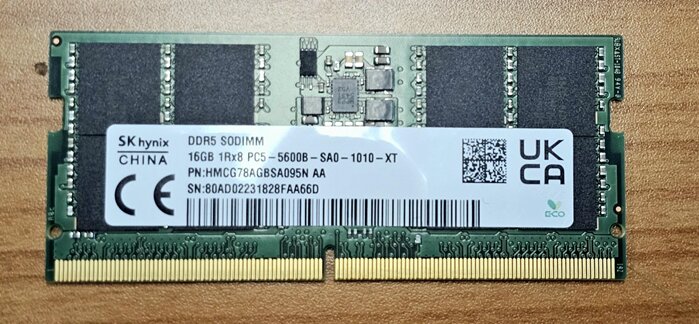 SK hynix 16GB×2 DDR5 SO-DIMM メモリー