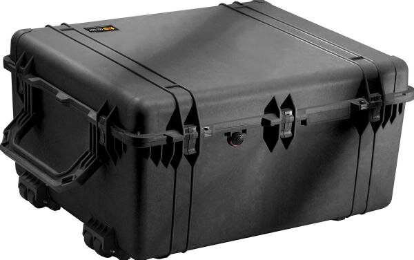 Pelican_1690_Transport_Case_with_Foam_Black-preview